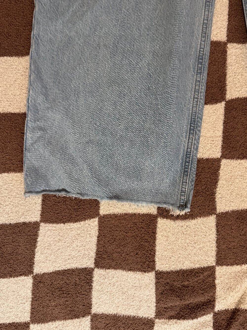 Abercrombie & Fitch - Low Rise Ultra Loose Jeans with Destroyed Hem - NWT - Picture 7 of 7